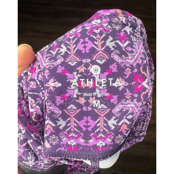 Athleta Tapestry Chaturanga Capri Leggings Purple Crop Athletic Pants Medium - Picture 7 of 8